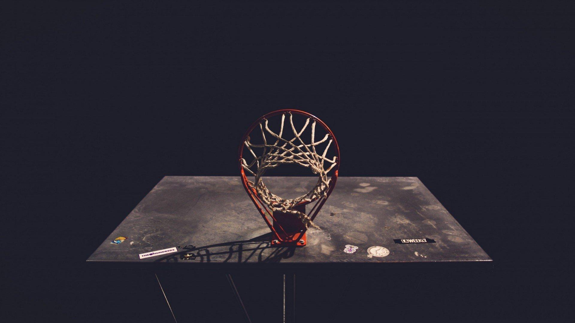 夜读 梅西卧草躺赢！艺术足球的终极智慧，还是时代终结的隐喻？